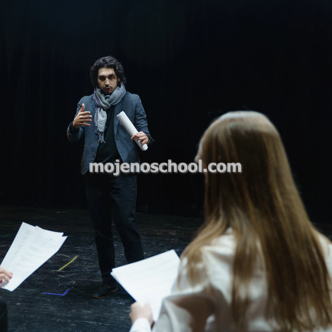 آموزشگاه بازیگری کلاس های تئاتر و سینما در مشهد