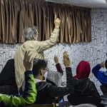 تمرین بازیگری هنرجویان در آموزشگاه سینمایی موج نو
